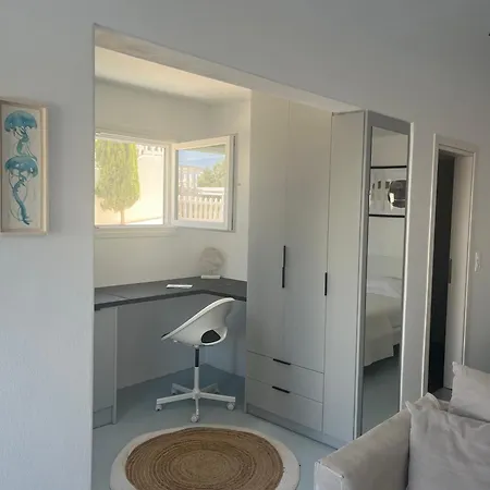 Minimal Grey Pool-front In *