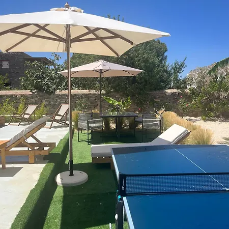 Minimal Grey Pool-front In Lejlighed Páros