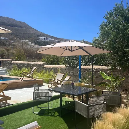 Minimal Grey Pool-front In *