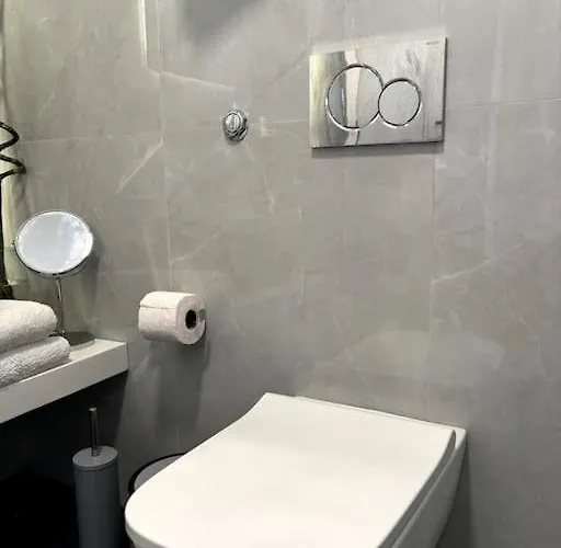 Minimal Grey Pool-front In Páros